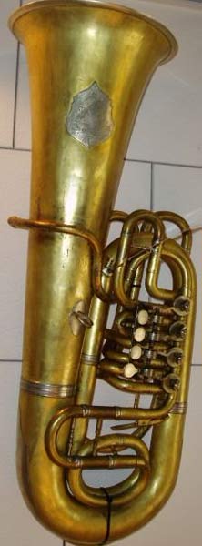 Alexander Tuba
