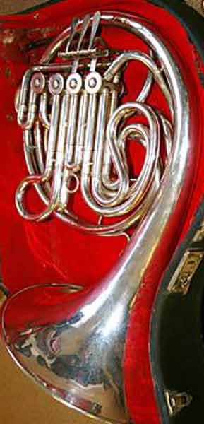 Corton  French Horn