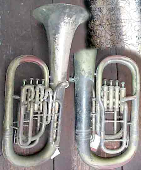 Instrument