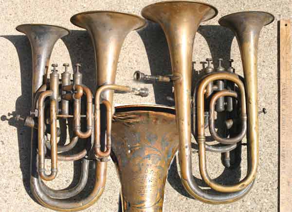 Instrument
