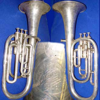 Instrument