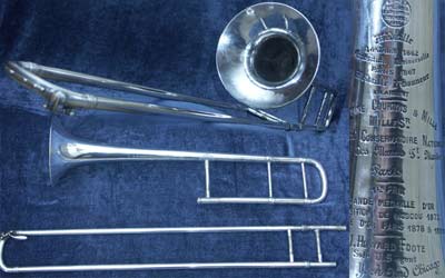 Instrument