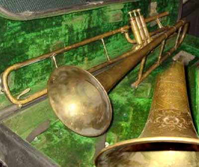 Instrument