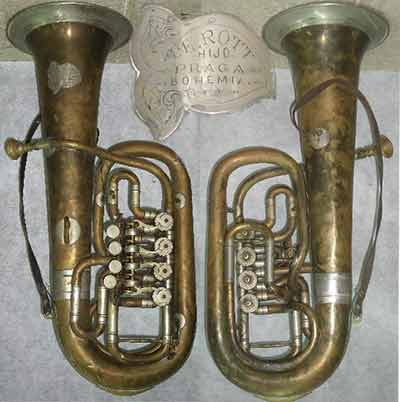 Instrument