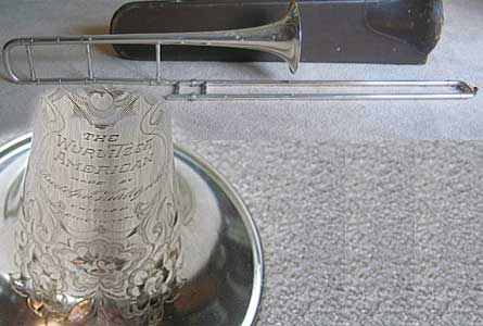 Instrument