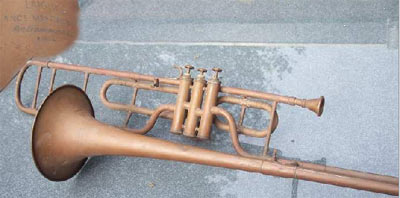 Instrument